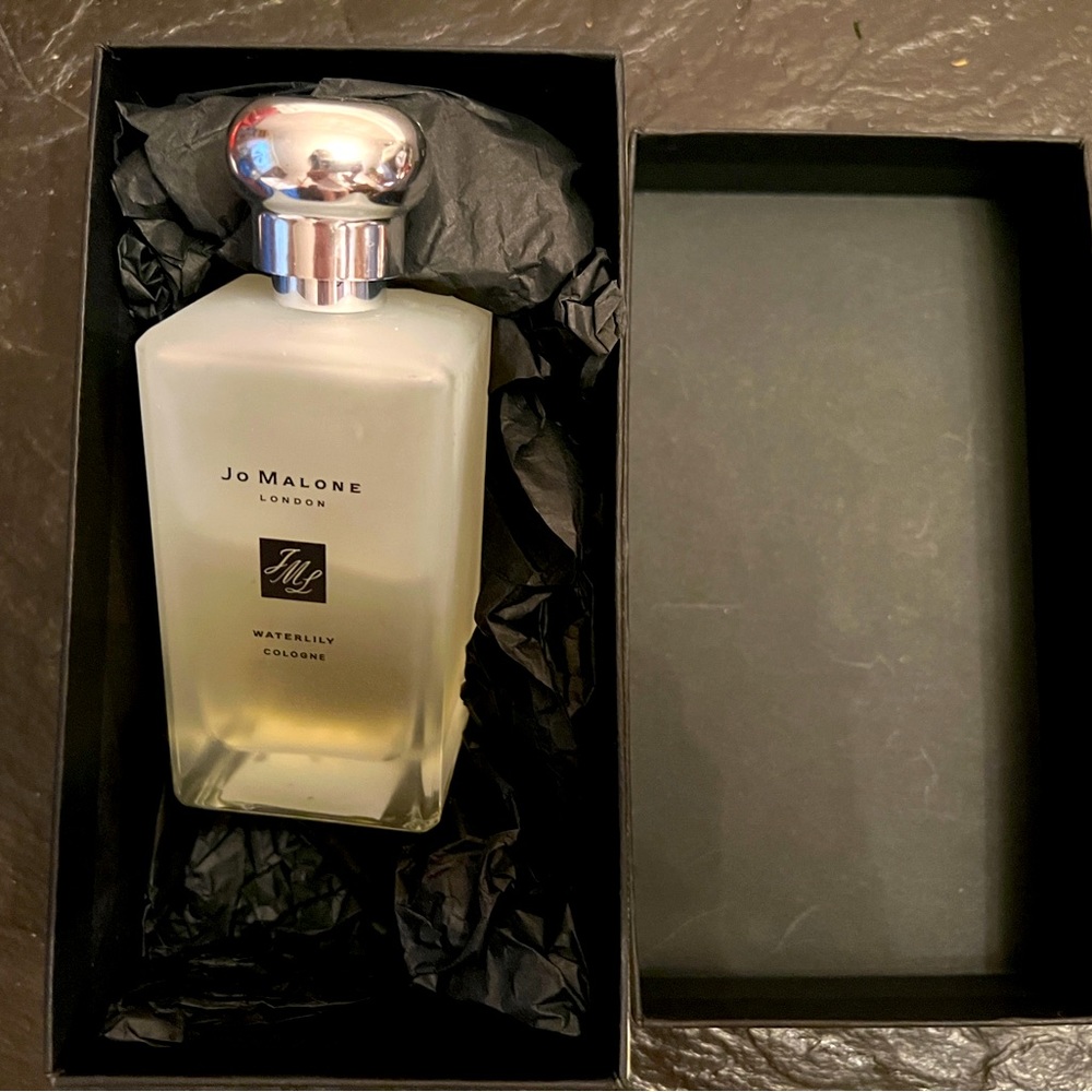 Jo Malone London Waterlily Cologne Spray 3.4 OZ  90% Full.